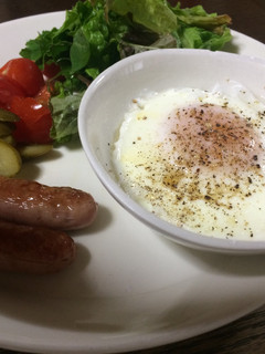 レンジで簡単!ベーコン入りココットエッグ-レシピのメイン写真