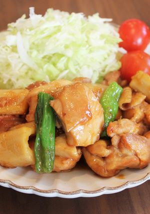 簡単★鶏肉（もも肉）とレンコンの生姜焼き-レシピのメイン写真