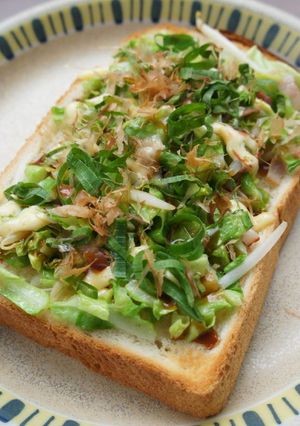 野菜たっぷり、お好み焼き風トースト-レシピのメイン写真