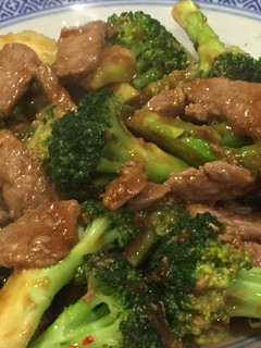 おうちで中華・牛肉とブロッコリー炒め-レシピのメイン写真