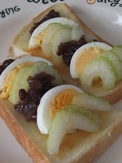 あずきジャムとセロリのトースト-レシピのメイン写真