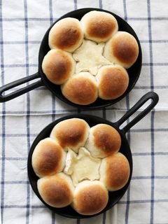 ディップ×ちぎりパン スキレットブレッド-レシピのメイン写真