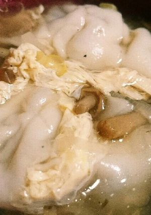 冷凍餃子となめこの中華スープ-レシピのメイン写真