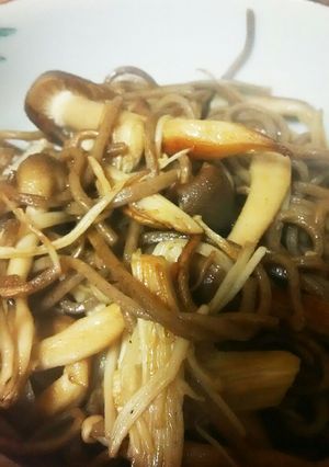 おうち居酒屋★ピリ辛焼き蕎麦-レシピのメイン写真