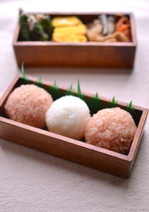 おめでたい☆紅白ちぎりむすび弁当-レシピのメイン写真