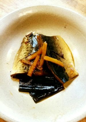 じっくり炊き上げた鯖の煮付け-レシピのメイン写真