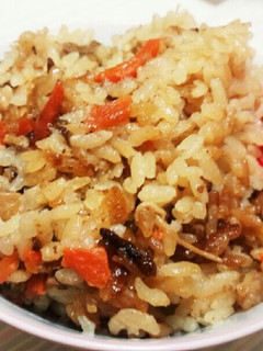 肉じゃがの残りで炊き込みご飯-レシピのメイン写真