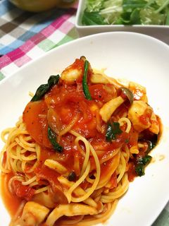 ほうれん草とえびのトマトソースパスタ-レシピのメイン写真