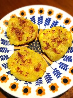 サツマイモとバナナのおやき(離乳食後期)-レシピのメイン写真