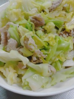 春きゃべつと豚肉のいためもの-レシピのメイン写真