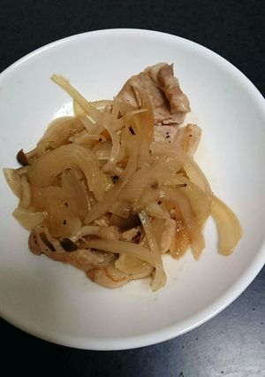 豚肉と玉ねぎの蒸し焼き-レシピのメイン写真