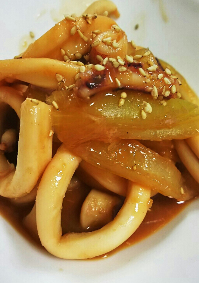 簡単でおいしい！いかと玉ねぎの味噌炒め-レシピのメイン写真
