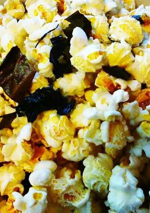 激ウマ! 昆布と海藻サラダでポップコーン-レシピのメイン写真