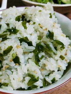 *お箸が進むワカメごはん*-レシピのメイン写真