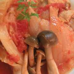 รูปของ 圧力鍋ありがとう！キャベツ１個トマト煮