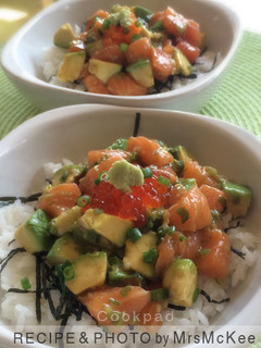 ハワイアン風サーモン&イクラの親子ポキ丼-レシピのメイン写真