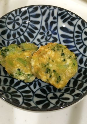 離乳食後期手づかみ食★豆腐と野菜のおやき-レシピのメイン写真