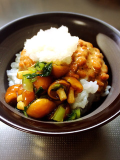 なめこと漬物と納豆ご飯-レシピのメイン写真