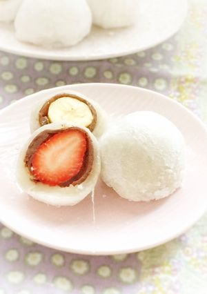 スライス生チョコレートで春のフルーツ大福-レシピのメイン写真