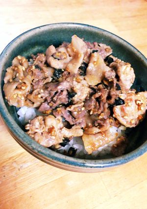 ふりかけアレンジ！カレー風味牛丼-レシピのメイン写真