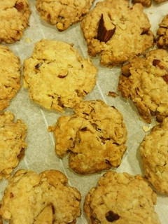 ナッツとオートミールのクッキー-レシピのメイン写真
