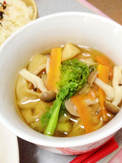 菜の花としめじの味噌煮込みほうとう♡-レシピのメイン写真