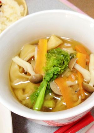 菜の花としめじの味噌煮込みほうとう♡-レシピのメイン写真