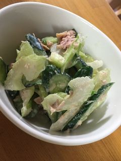 セロリときゅうりのツナマヨ和え-レシピのメイン写真