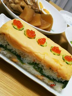 薄焼き卵で失敗しない!ちらし寿司ケーキ♪-レシピのメイン写真