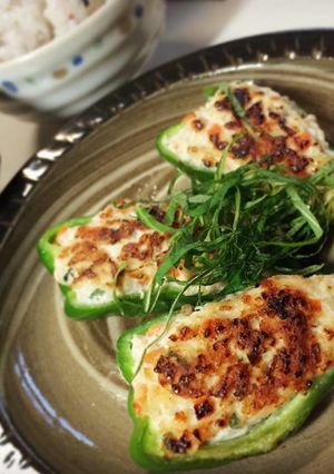 鶏肉とポン酢でさっぱり ピーマンの肉詰め-レシピのメイン写真