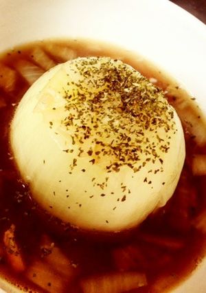 新玉ねぎの丸ごとオニオンスープ-レシピのメイン写真