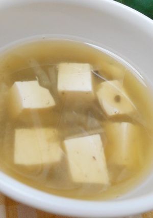 離乳食後期　豆腐とひじきのお味噌汁-レシピのメイン写真
