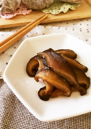 きのこ玉*レンジで簡単♪しいたけの甘辛煮-レシピのメイン写真