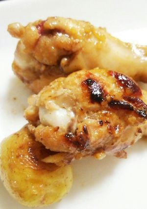 つけて焼くだけ!鶏手羽元の醤油麹焼き-レシピのメイン写真