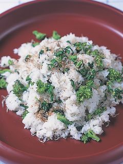 かんたん♪菜花とちりめんの混ぜごはん-レシピのメイン写真