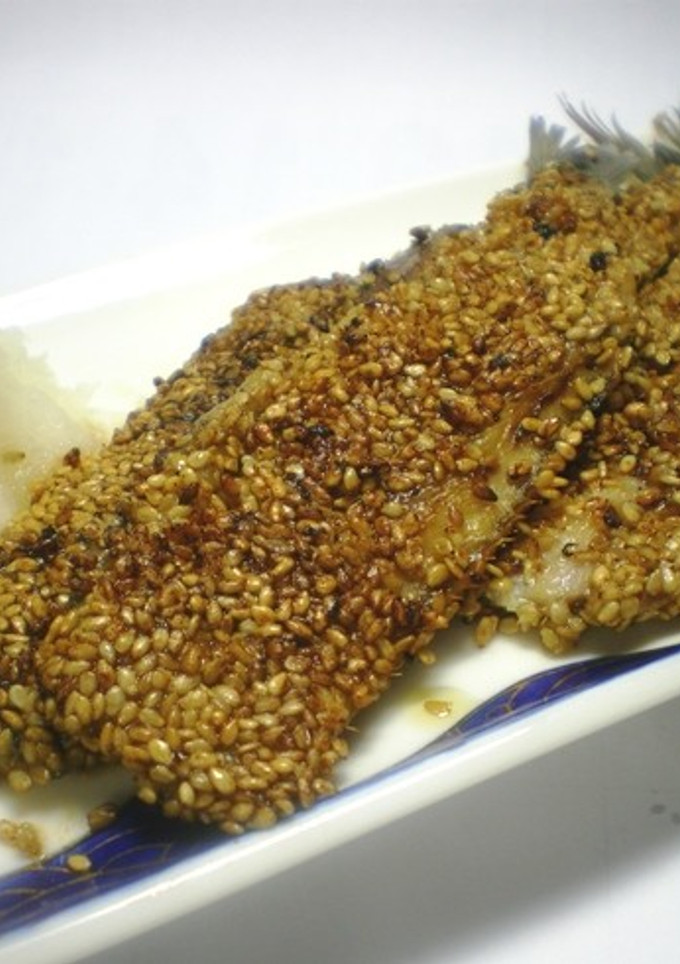 イワシと鶏むね肉のごまプレス焼き-レシピのメイン写真