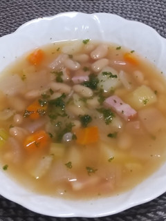 白いんげん豆と野菜スープ-レシピのメイン写真