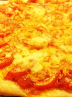 HB☆市販トマトソースで手作りピザ-レシピのメイン写真