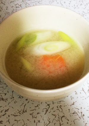 にんじんとネギのお味噌汁☆-レシピのメイン写真