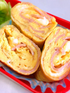 お弁当☆ハムの入った洋風卵焼き-レシピのメイン写真