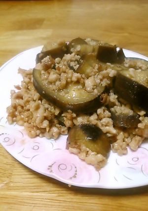 鶏ひき肉となすの甘みそ炒め-レシピのメイン写真