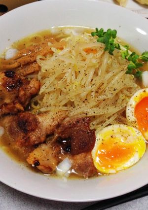 鶏ガラスープの醤油ラーメン♡半熟卵乗せ♪-レシピのメイン写真