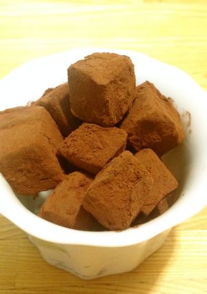 アイスクリームと板チョコで簡単生チョコ-レシピのメイン写真