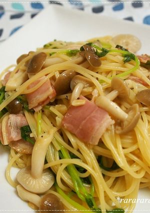 ベーコン、きのこ、豆苗の和風パスタ-レシピのメイン写真