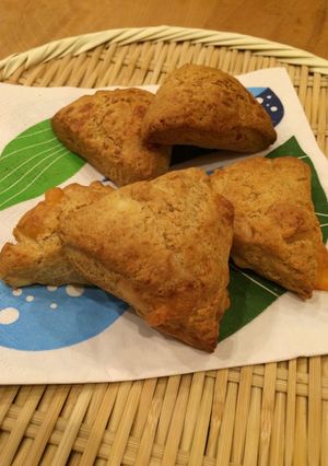 チーズとオイルのスコーン-レシピのメイン写真