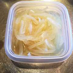 รูปของ レンジで簡単酢玉ねぎ