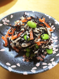 ひじきと枝豆と鶏の生姜ドレサラダ-レシピのメイン写真