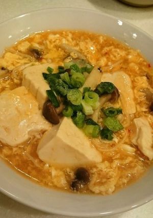 ピリ辛☆たまご湯豆腐-レシピのメイン写真