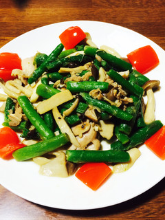 冷凍アスパラで!鶏肉とキノコの炒め物♡-レシピのメイン写真