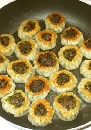 簡単餃子♪簡単ニラ餃子♪ニラまんじゅう♪-レシピのメイン写真